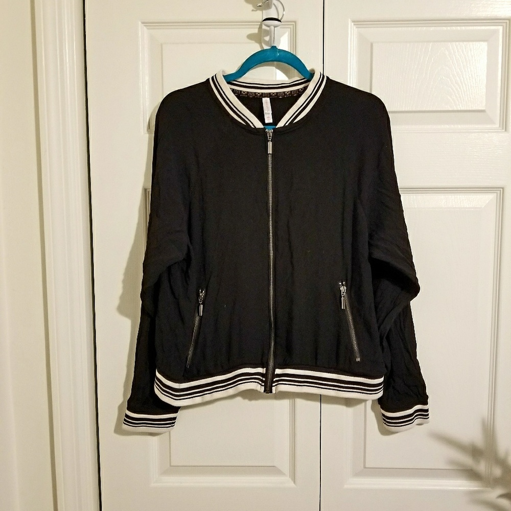 Super cute light jacket